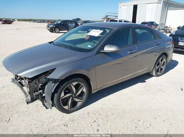 KMHLS4AG4PU610668 2023 HYUNDAI ELANTRA - Image 2