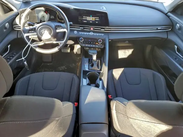 KMHLS4AG4PU611562 2023 HYUNDAI ELANTRA - Image 8