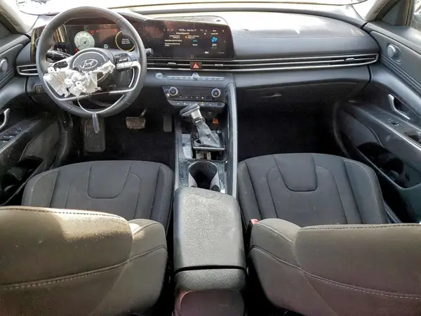 KMHLS4AG4PU622688 2023 HYUNDAI ELANTRA - Image 8