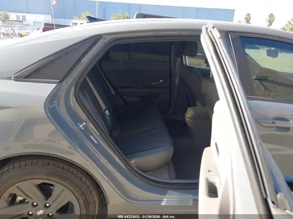 KMHLS4AG5MU064264 2021 HYUNDAI ELANTRA - Image 8