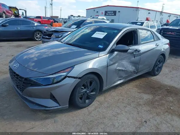 KMHLS4AG5MU128075 2021 HYUNDAI ELANTRA - Image 2