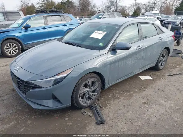 KMHLS4AG5MU135995 2021 HYUNDAI ELANTRA - Image 2