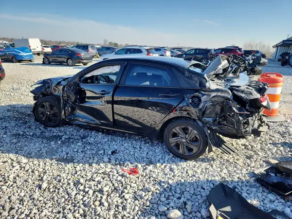 KMHLS4AG5NU334272 2022 HYUNDAI ELANTRA - Image 2