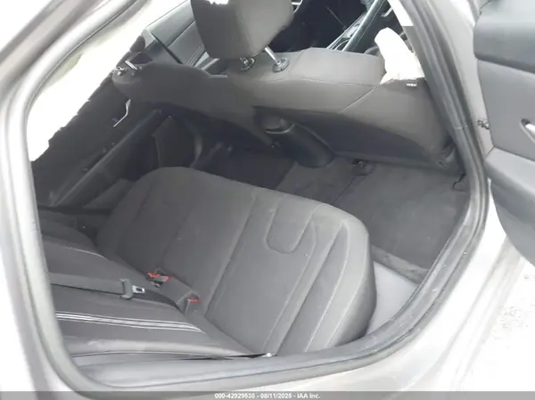 KMHLS4AG5NU336409 2022 HYUNDAI ELANTRA - Image 8