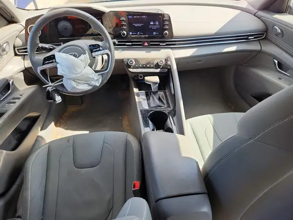 KMHLS4AG5NU336975 2022 HYUNDAI ELANTRA - Image 8