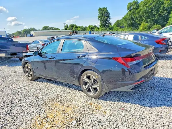 KMHLS4AG5PU387718 2023 HYUNDAI ELANTRA - Image 2