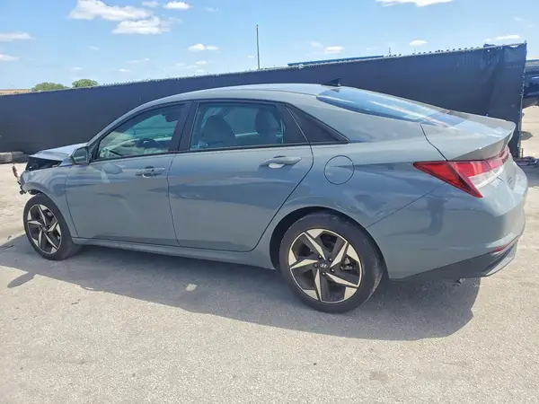 KMHLS4AG5PU432964 2023 HYUNDAI ELANTRA - Image 2
