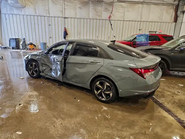 KMHLS4AG5PU433855 2023 HYUNDAI ELANTRA - Image 2