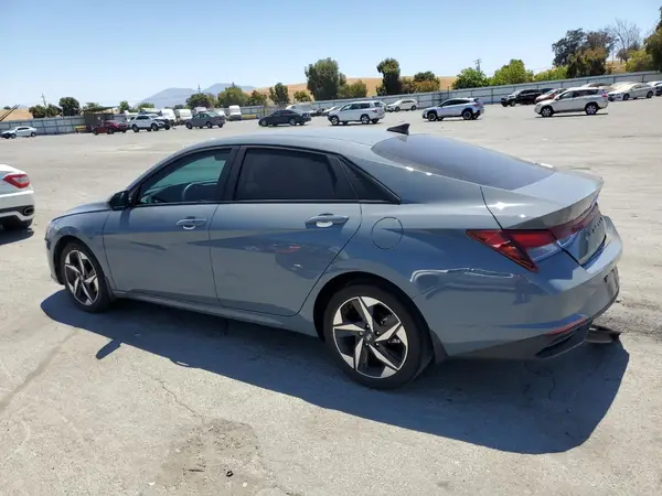 KMHLS4AG5PU434701 2023 HYUNDAI ELANTRA - Image 2