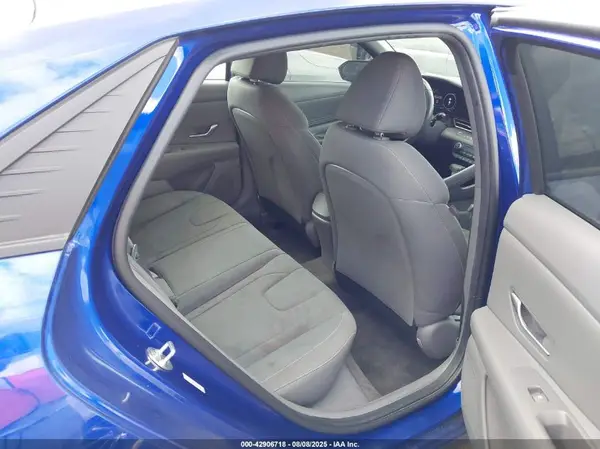 KMHLS4AG5PU444306 2023 HYUNDAI ELANTRA - Image 8