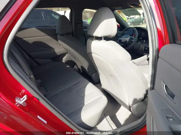 KMHLS4AG5PU462417 2023 HYUNDAI ELANTRA - Image 8