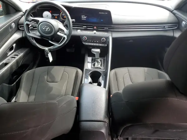 KMHLS4AG5PU462546 2023 HYUNDAI ELANTRA - Image 8