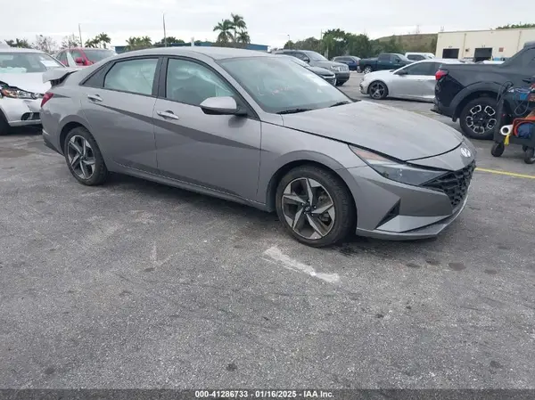 KMHLS4AG5PU551582 2023 HYUNDAI ELANTRA - Image 1