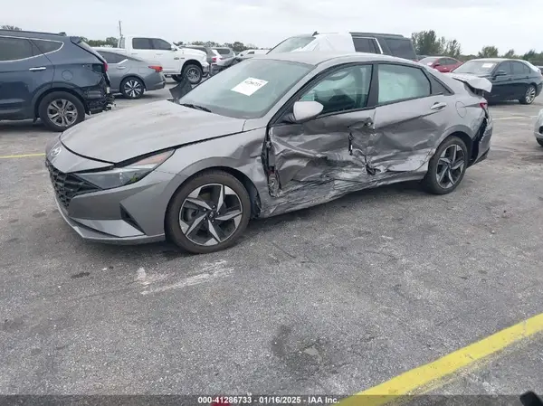 KMHLS4AG5PU551582 2023 HYUNDAI ELANTRA - Image 2