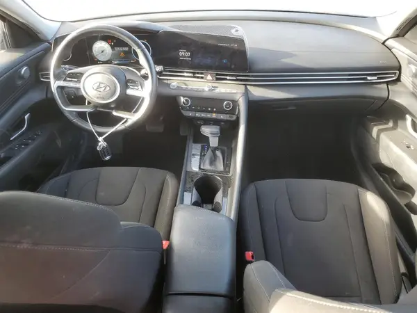 KMHLS4AG5PU562324 2023 HYUNDAI ELANTRA - Image 8