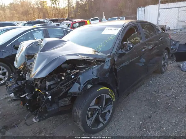 KMHLS4AG5PU562971 2023 HYUNDAI ELANTRA - Image 2