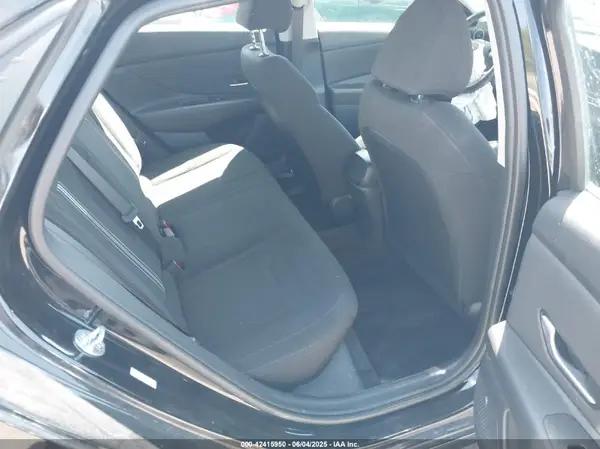 KMHLS4AG5PU568821 2023 HYUNDAI ELANTRA - Image 8