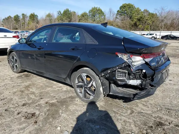 KMHLS4AG5PU579155 2023 HYUNDAI ELANTRA - Image 2