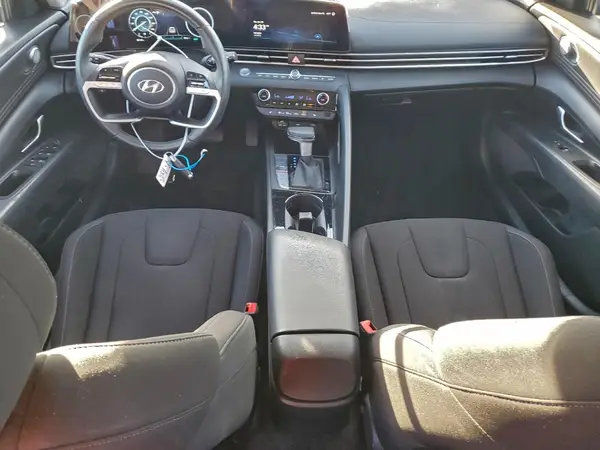 KMHLS4AG5PU590589 2023 HYUNDAI ELANTRA - Image 8