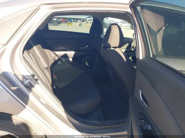 KMHLS4AG5PU595792 2023 HYUNDAI ELANTRA - Image 8