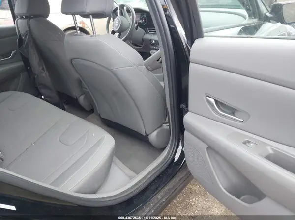 KMHLS4AG5PU596649 2023 HYUNDAI ELANTRA - Image 8