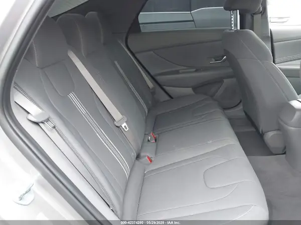 KMHLS4AG5PU609271 2023 HYUNDAI ELANTRA - Image 8