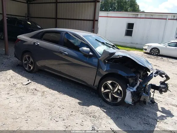 KMHLS4AG5PU613935 2023 HYUNDAI ELANTRA - Image 1