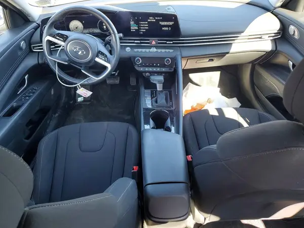 KMHLS4AG5PU615572 2023 HYUNDAI ELANTRA - Image 8