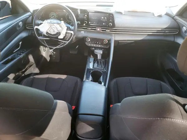 KMHLS4AG6MU069599 2021 HYUNDAI ELANTRA - Image 8