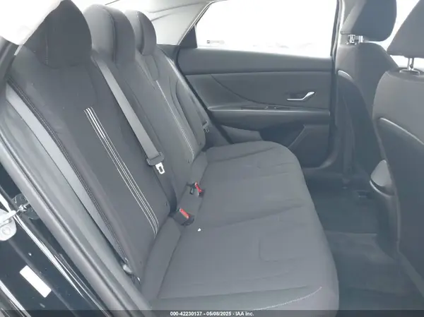 KMHLS4AG6MU111849 2021 HYUNDAI ELANTRA - Image 8