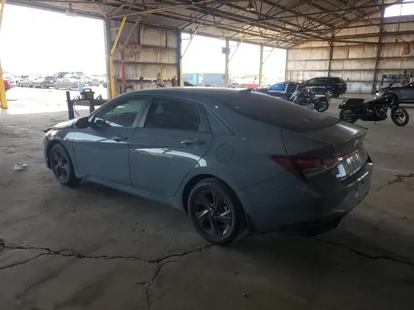 KMHLS4AG6NU216943 2022 HYUNDAI ELANTRA - Image 2