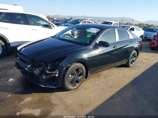 KMHLS4AG6NU217252 2022 HYUNDAI ELANTRA - Image 2