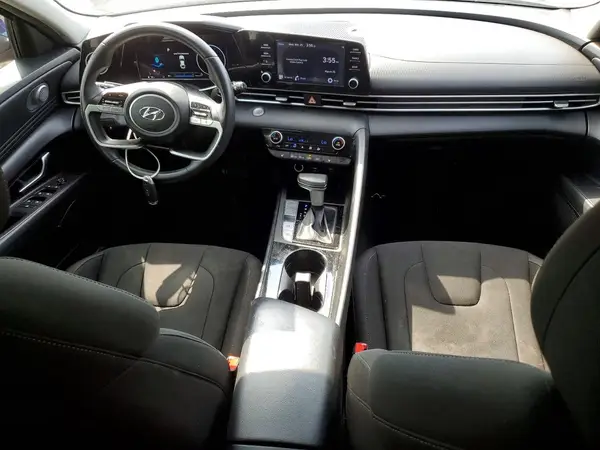 KMHLS4AG6NU252289 2022 HYUNDAI ELANTRA - Image 8