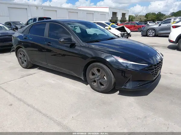 KMHLS4AG6NU257878 2022 HYUNDAI ELANTRA - Image 1
