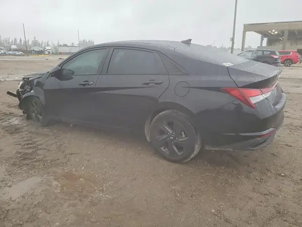 KMHLS4AG6NU274745 2022 HYUNDAI ELANTRA - Image 2