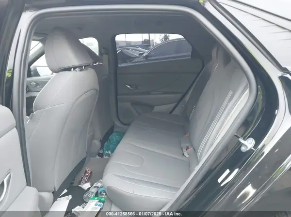 KMHLS4AG6NU292100 2022 HYUNDAI ELANTRA - Image 8