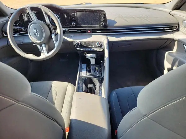 KMHLS4AG6NU306755 2022 HYUNDAI ELANTRA - Image 8