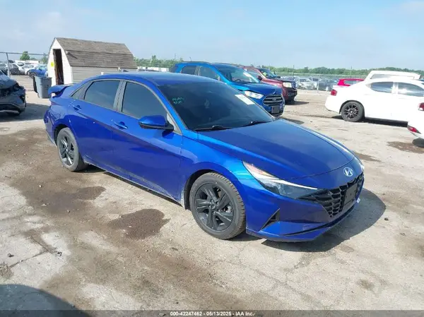 KMHLS4AG6NU334295 2022 HYUNDAI ELANTRA - Image 1