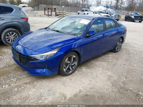 KMHLS4AG6PU385573 2023 HYUNDAI ELANTRA - Image 2