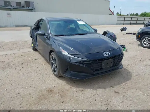 KMHLS4AG6PU403554 2023 HYUNDAI ELANTRA - Image 1