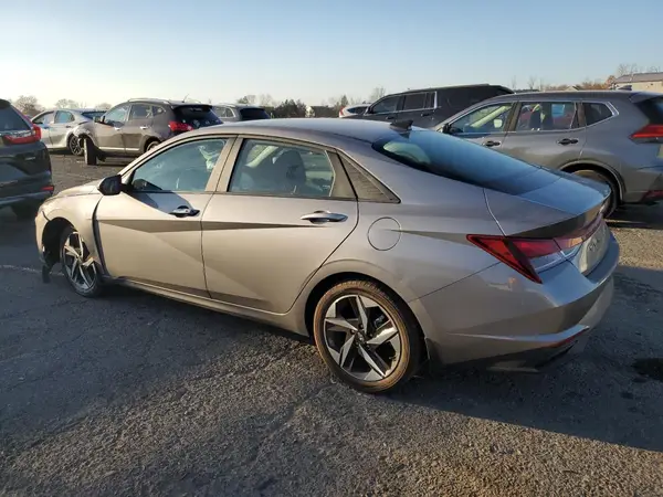 KMHLS4AG6PU412089 2023 HYUNDAI ELANTRA - Image 2