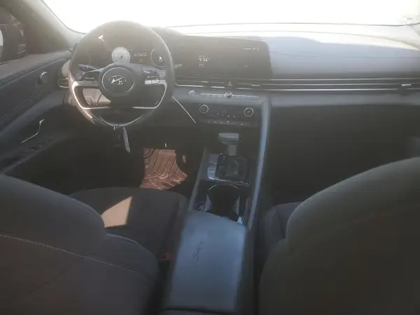 KMHLS4AG6PU415588 2023 HYUNDAI ELANTRA - Image 8