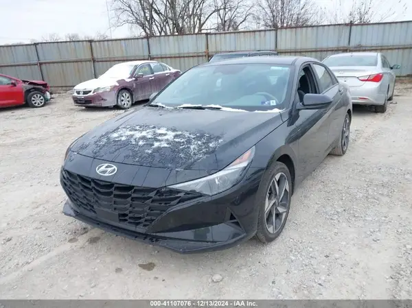 KMHLS4AG6PU418829 2023 HYUNDAI ELANTRA - Image 2