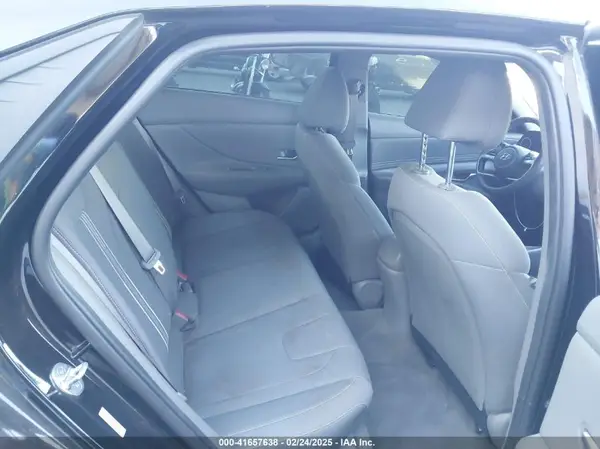 KMHLS4AG6PU420368 2023 HYUNDAI ELANTRA - Image 8