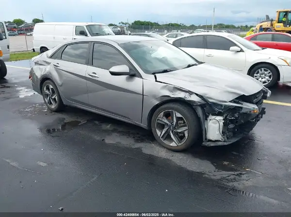 KMHLS4AG6PU428910 2023 HYUNDAI ELANTRA - Image 1