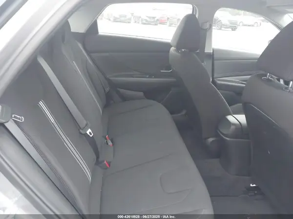 KMHLS4AG6PU437512 2023 HYUNDAI ELANTRA - Image 8