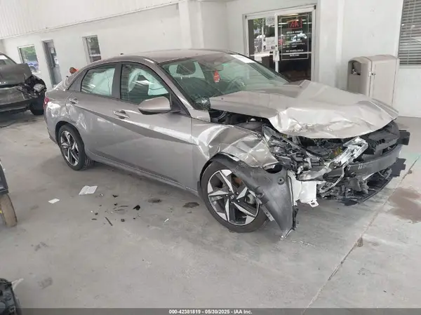 KMHLS4AG6PU440295 2023 HYUNDAI ELANTRA - Image 1