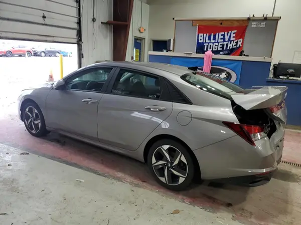 KMHLS4AG6PU442032 2023 HYUNDAI ELANTRA - Image 2