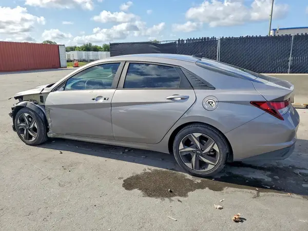 KMHLS4AG6PU465116 2023 HYUNDAI ELANTRA - Image 2