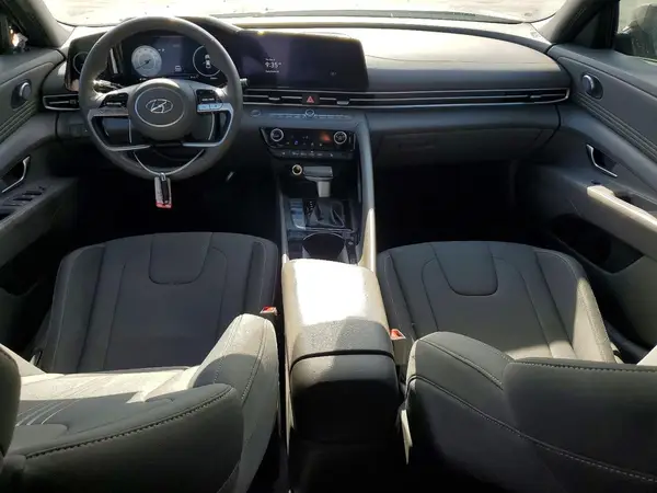 KMHLS4AG6PU465116 2023 HYUNDAI ELANTRA - Image 8